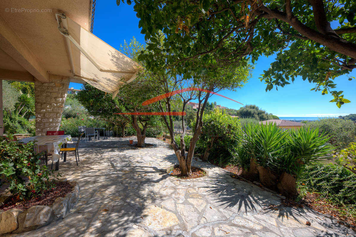 Maison à CAGNES-SUR-MER