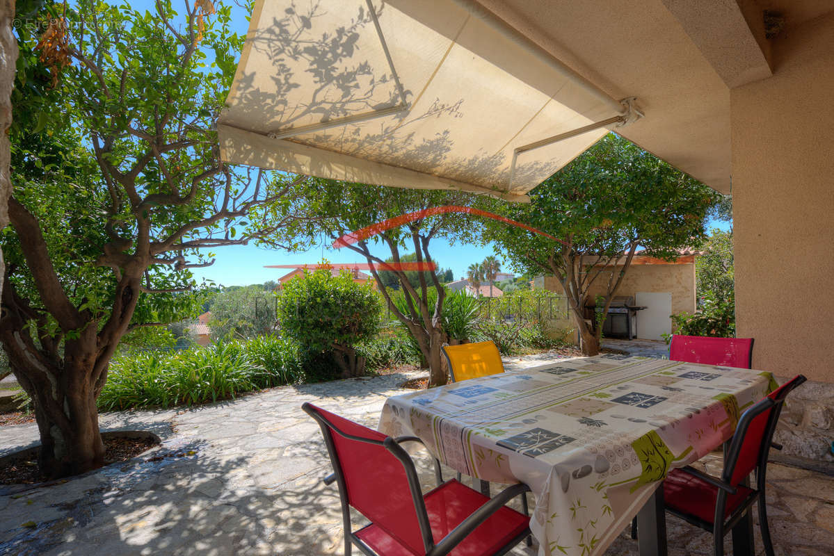 Maison à CAGNES-SUR-MER