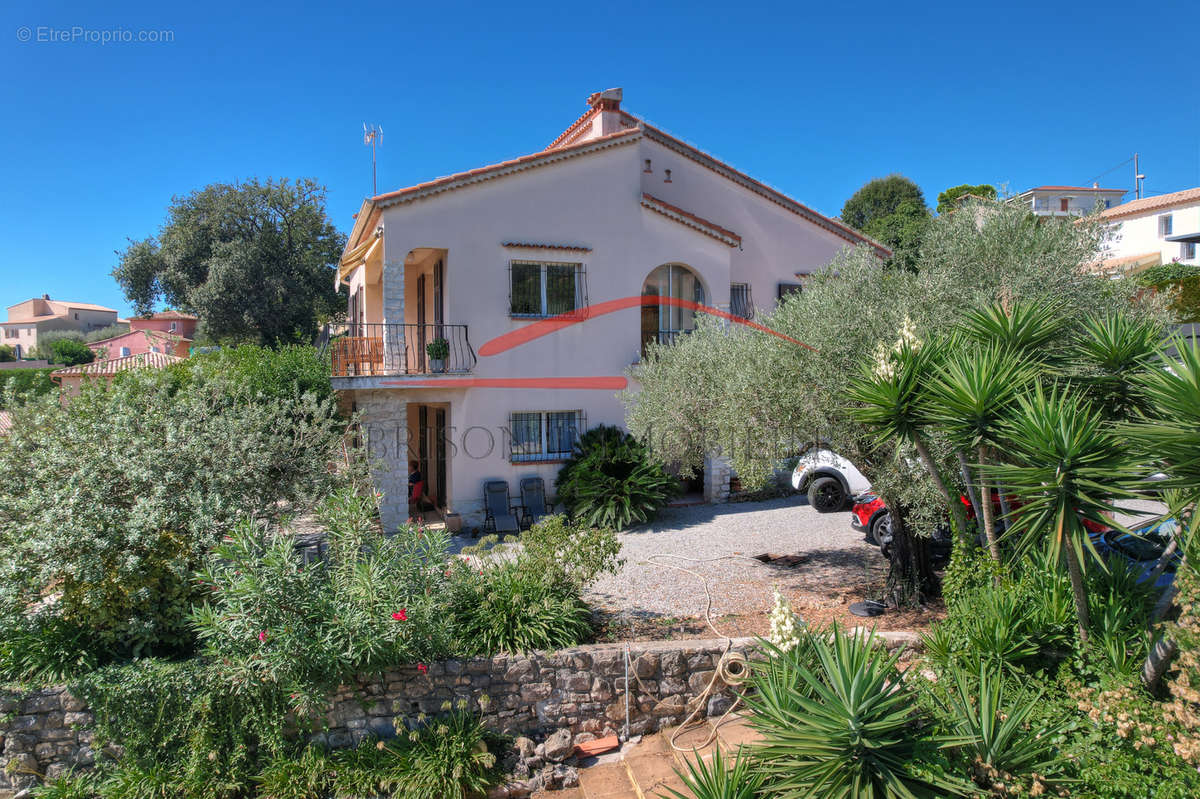 Maison à CAGNES-SUR-MER