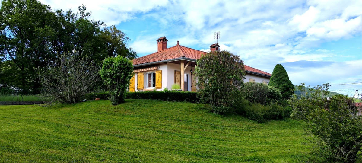 Maison à SAINTE-FOY-L&#039;ARGENTIERE