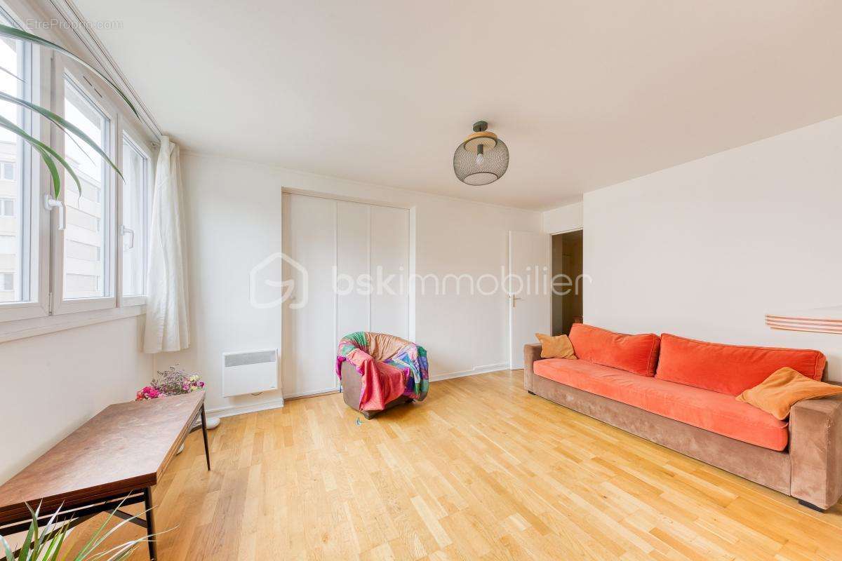 Appartement à MONTREUIL