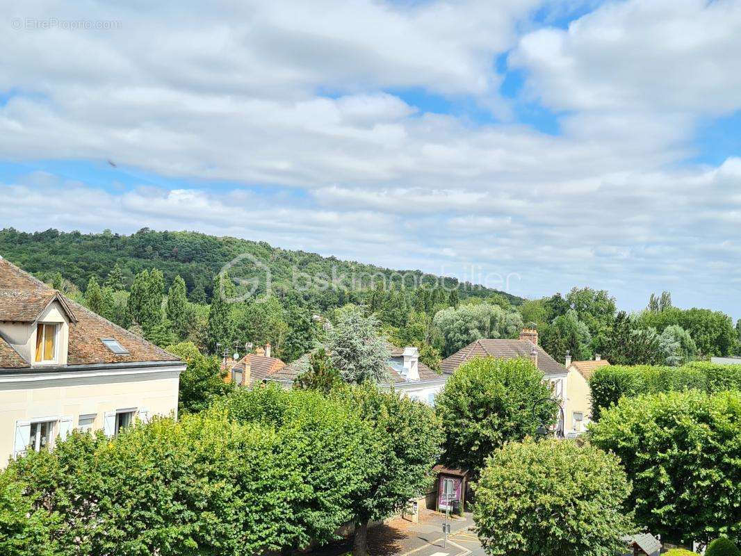 Appartement à LA FERTE-ALAIS