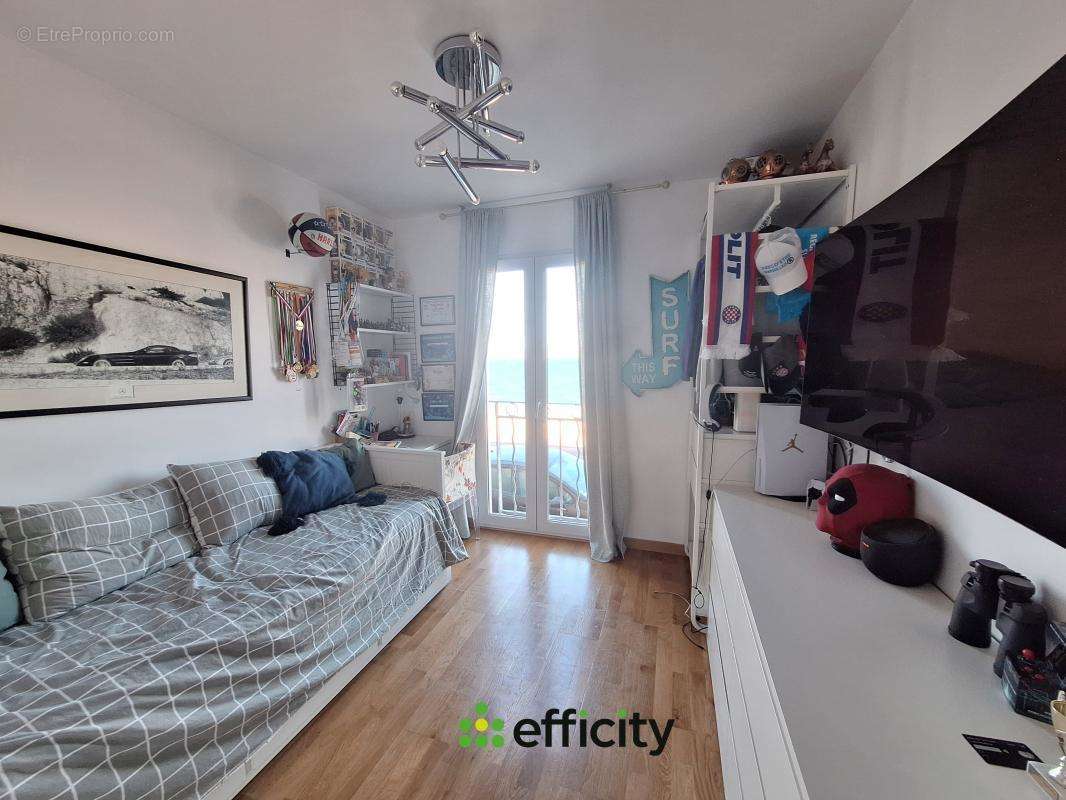 Appartement à MARSEILLE-7E