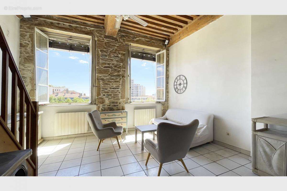 Appartement à LYON-4E