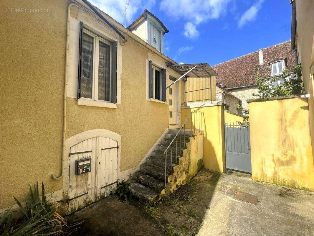 Maison à VERMENTON