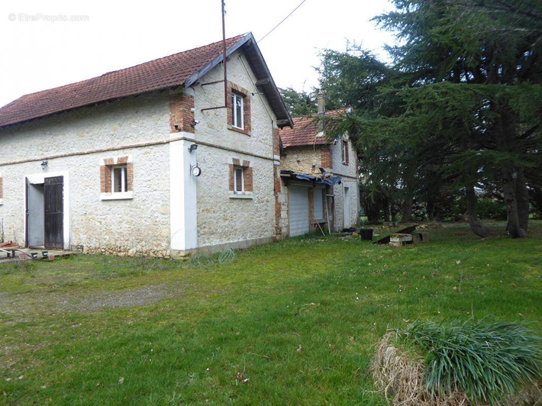 Maison à GUITRES