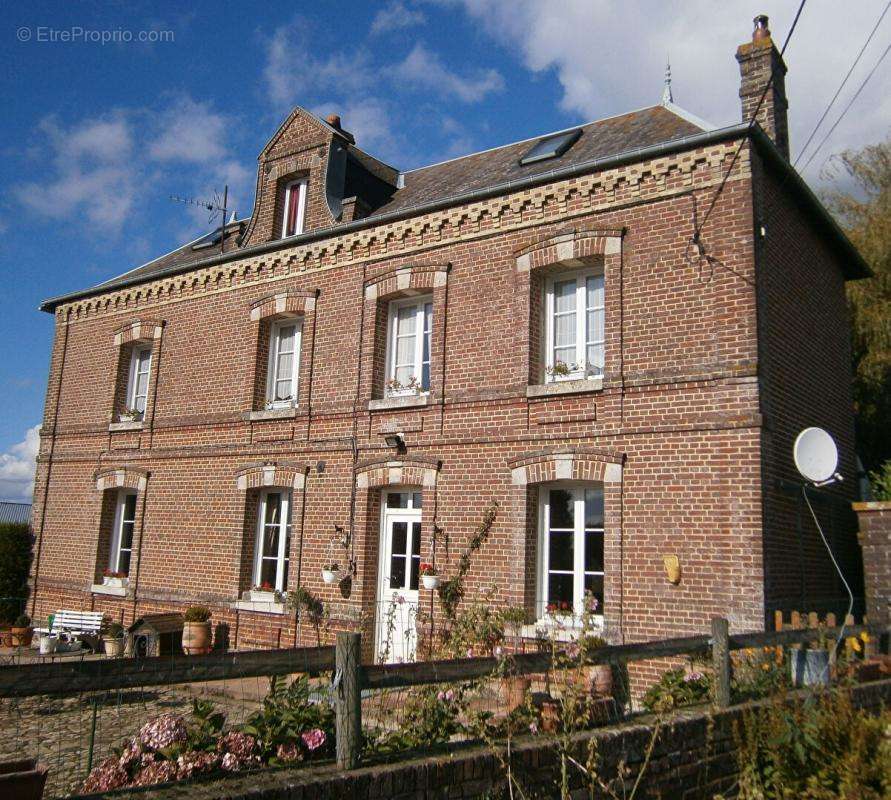 Maison à FORGES-LES-EAUX