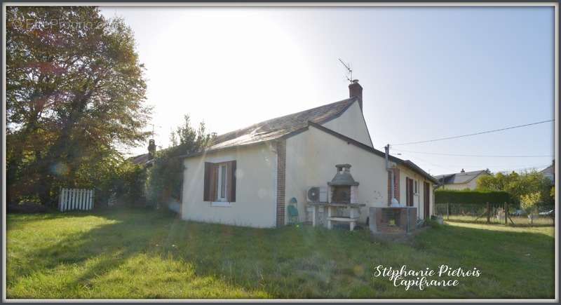 Maison à MERY-ES-BOIS