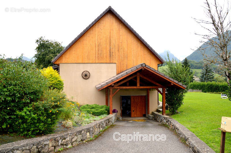 Maison à FAVERGES