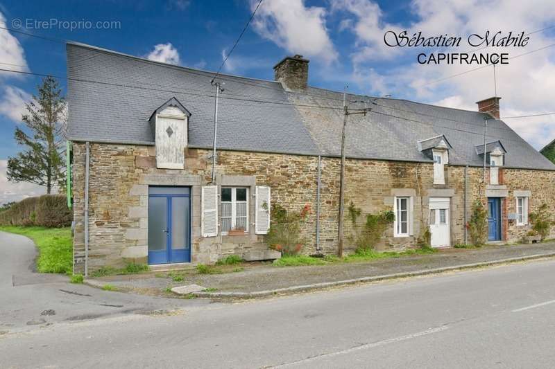 Maison à PLEINE-FOUGERES