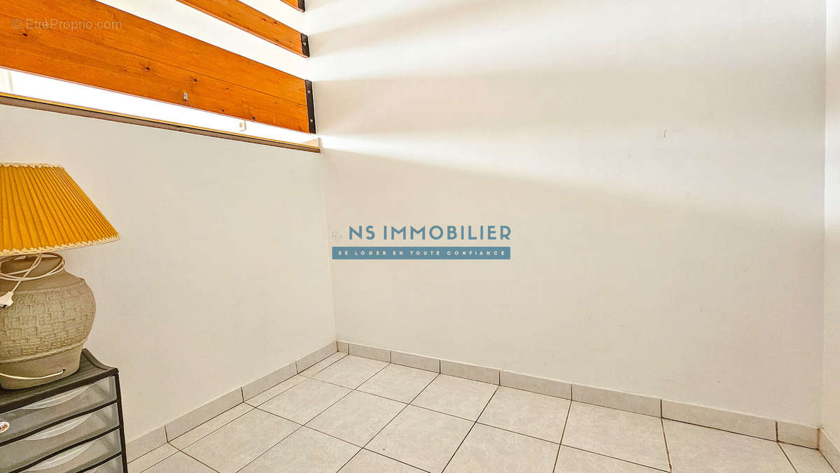 Appartement à SARTROUVILLE