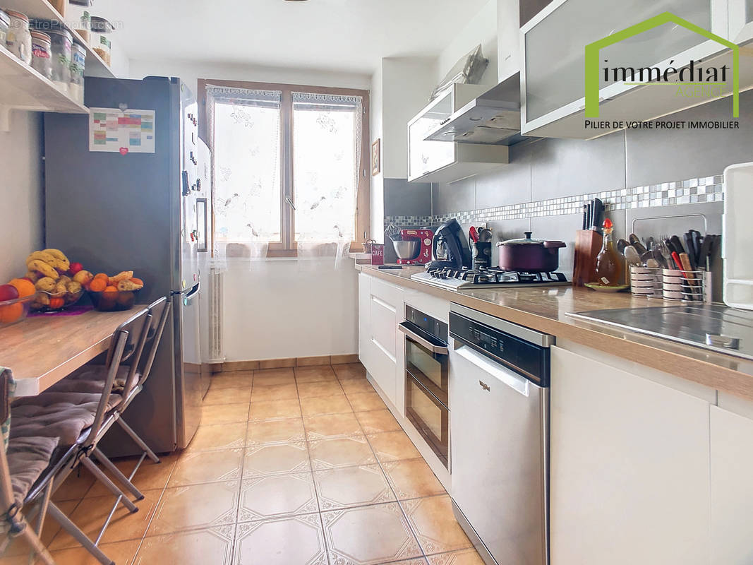 Appartement à RUEIL-MALMAISON