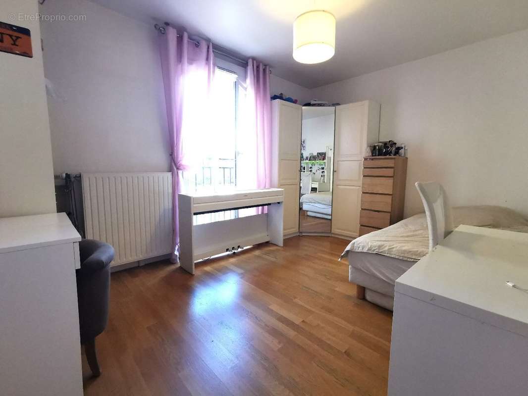 Appartement à MAISONS-ALFORT