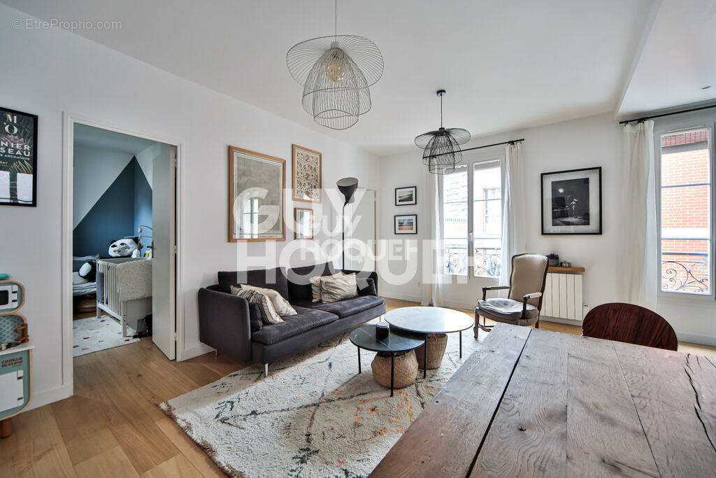 Appartement à PARIS-19E