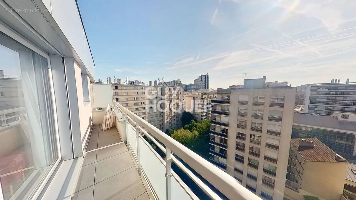 Appartement à PARIS-15E