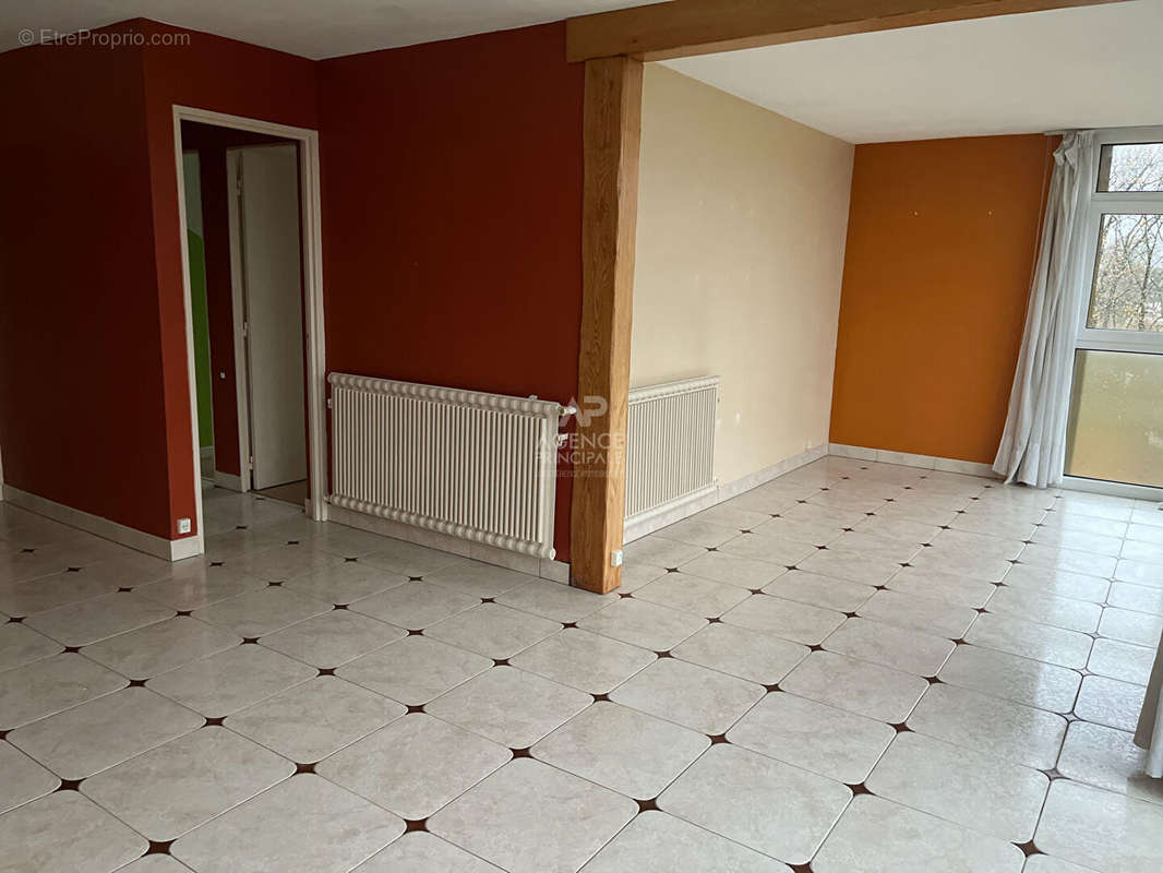 Appartement à MAISONS-LAFFITTE