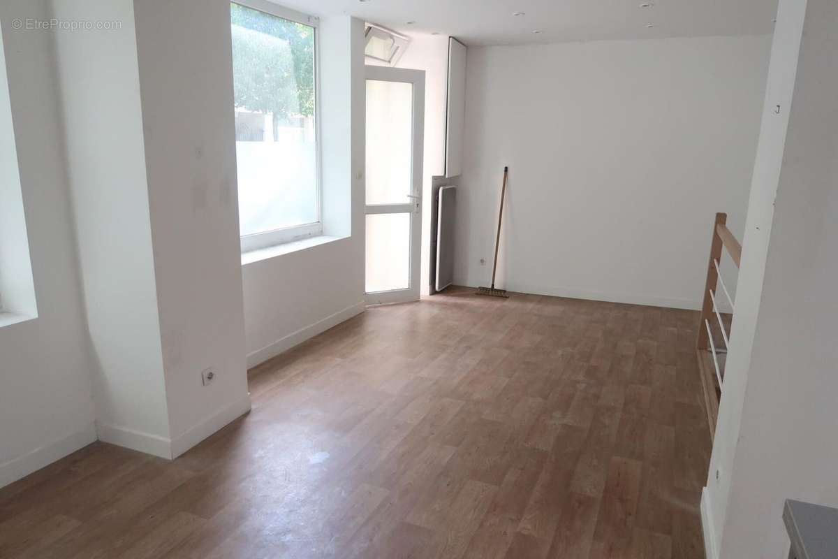 Photo 3 - Appartement à SAINT-MAUR-DES-FOSSES