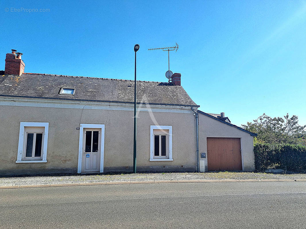 Maison à MIRE