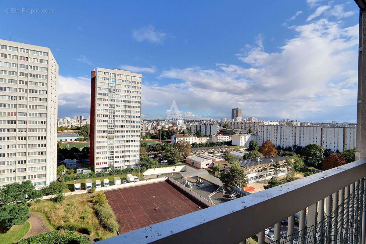 Appartement à AUBERVILLIERS