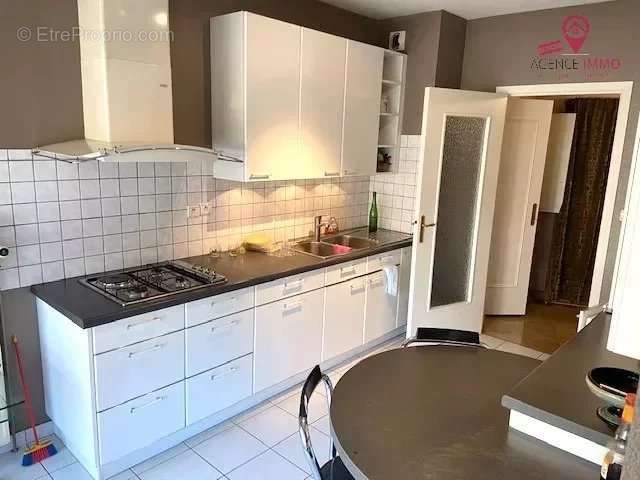 Appartement à SAINTE-FOY-LES-LYON