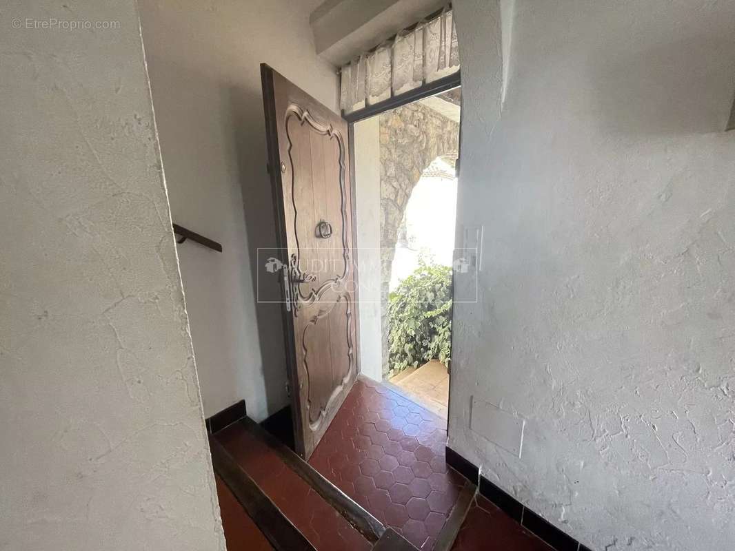 Appartement à FAYENCE