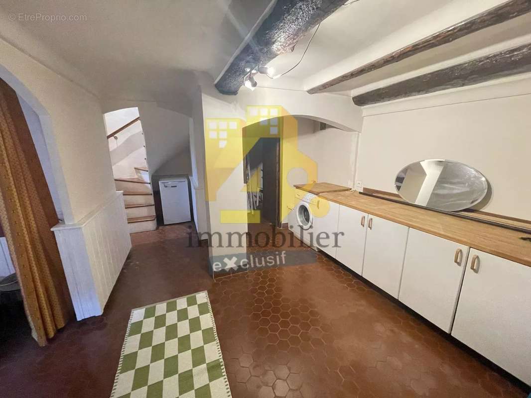 Appartement à FAYENCE