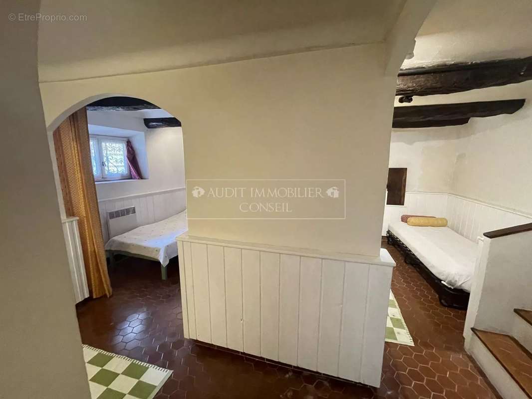 Appartement à FAYENCE