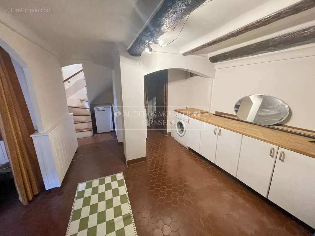 Appartement à FAYENCE