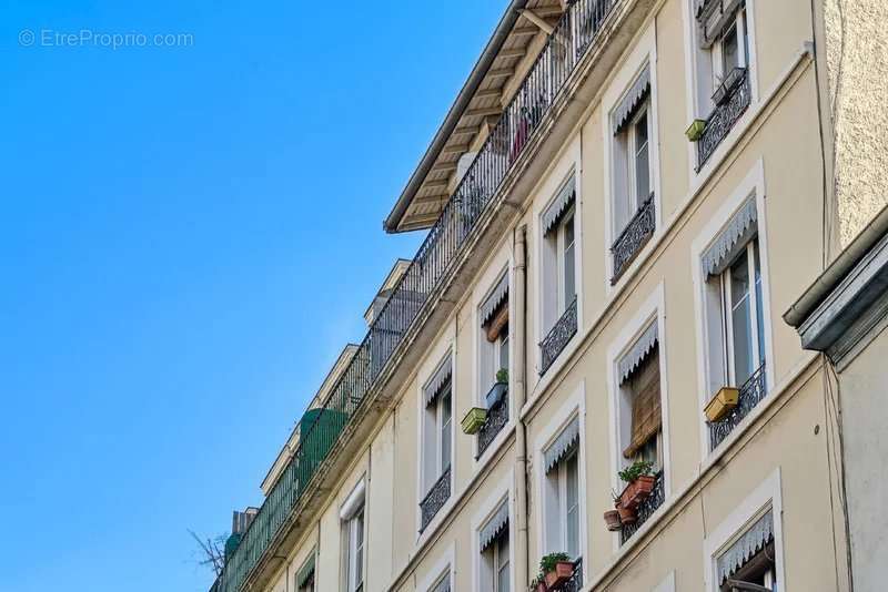 Appartement à LYON-7E