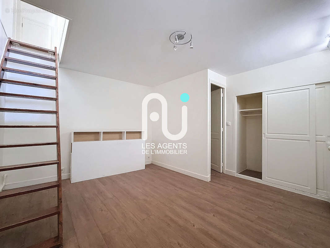 Appartement à ASNIERES-SUR-SEINE