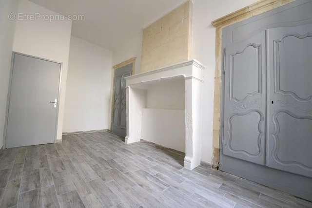 Appartement à TARASCON