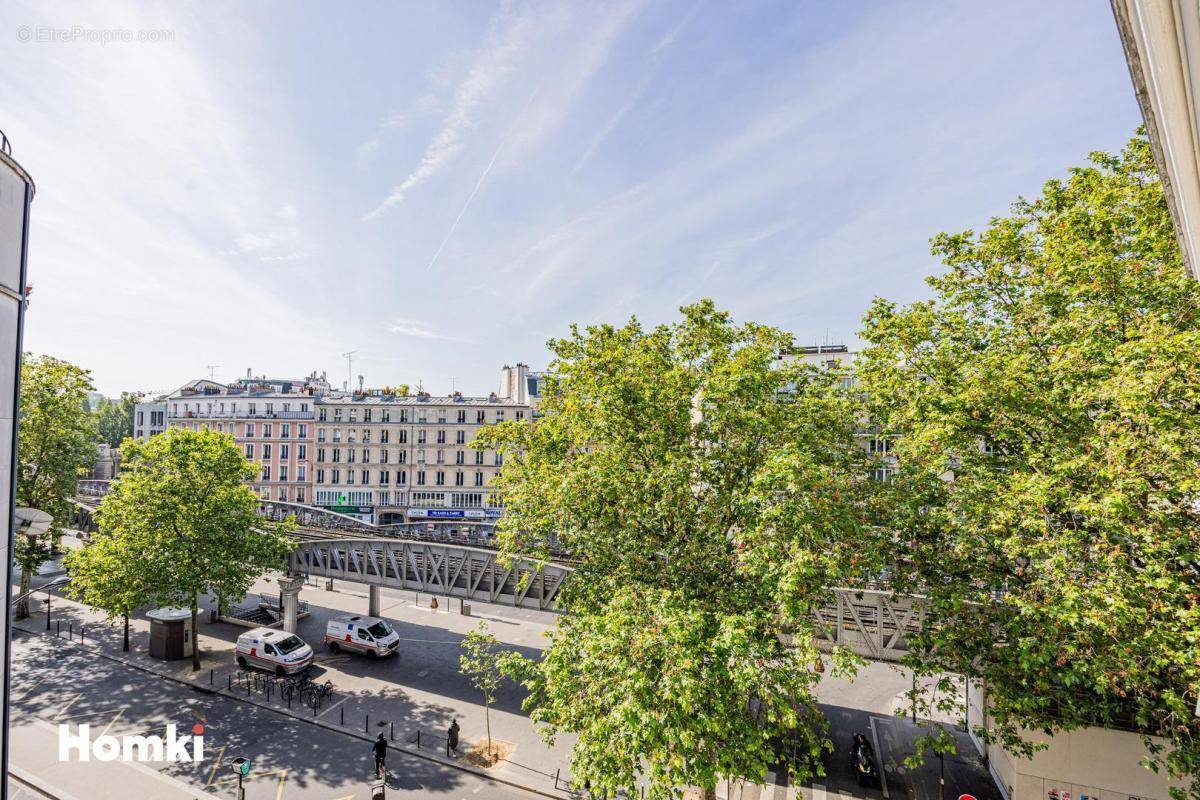 Appartement à PARIS-19E