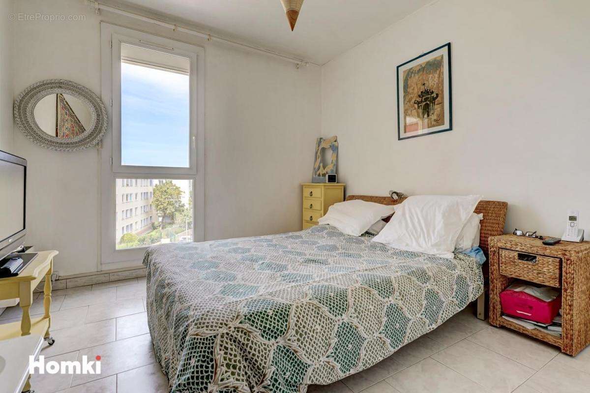 Appartement à MARSEILLE-8E