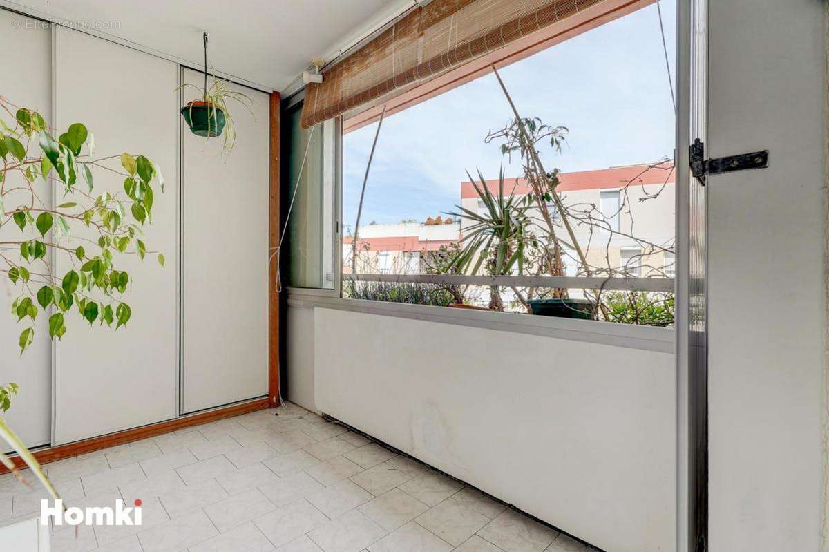 Appartement à MARSEILLE-8E