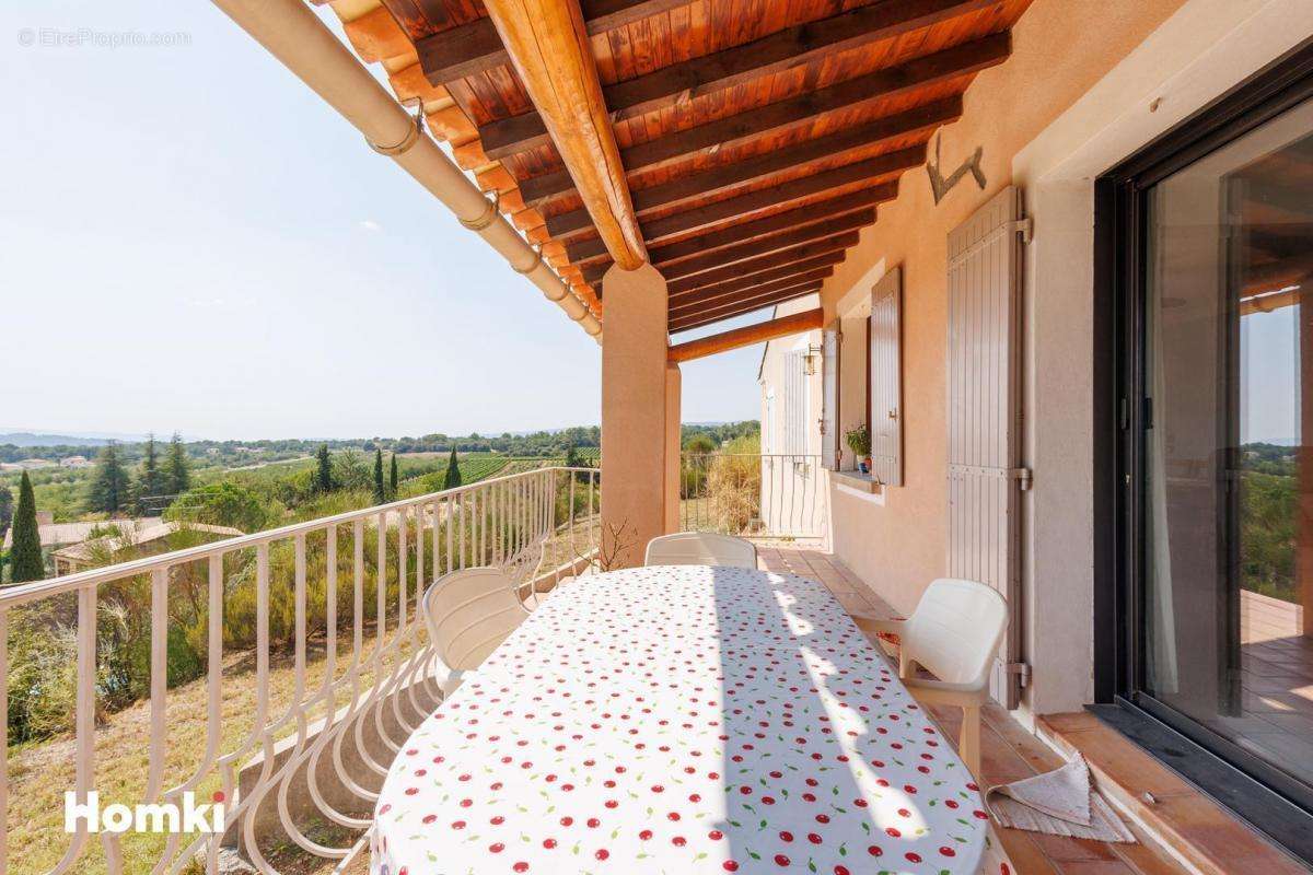 Maison à SAINT-SATURNIN-LES-APT