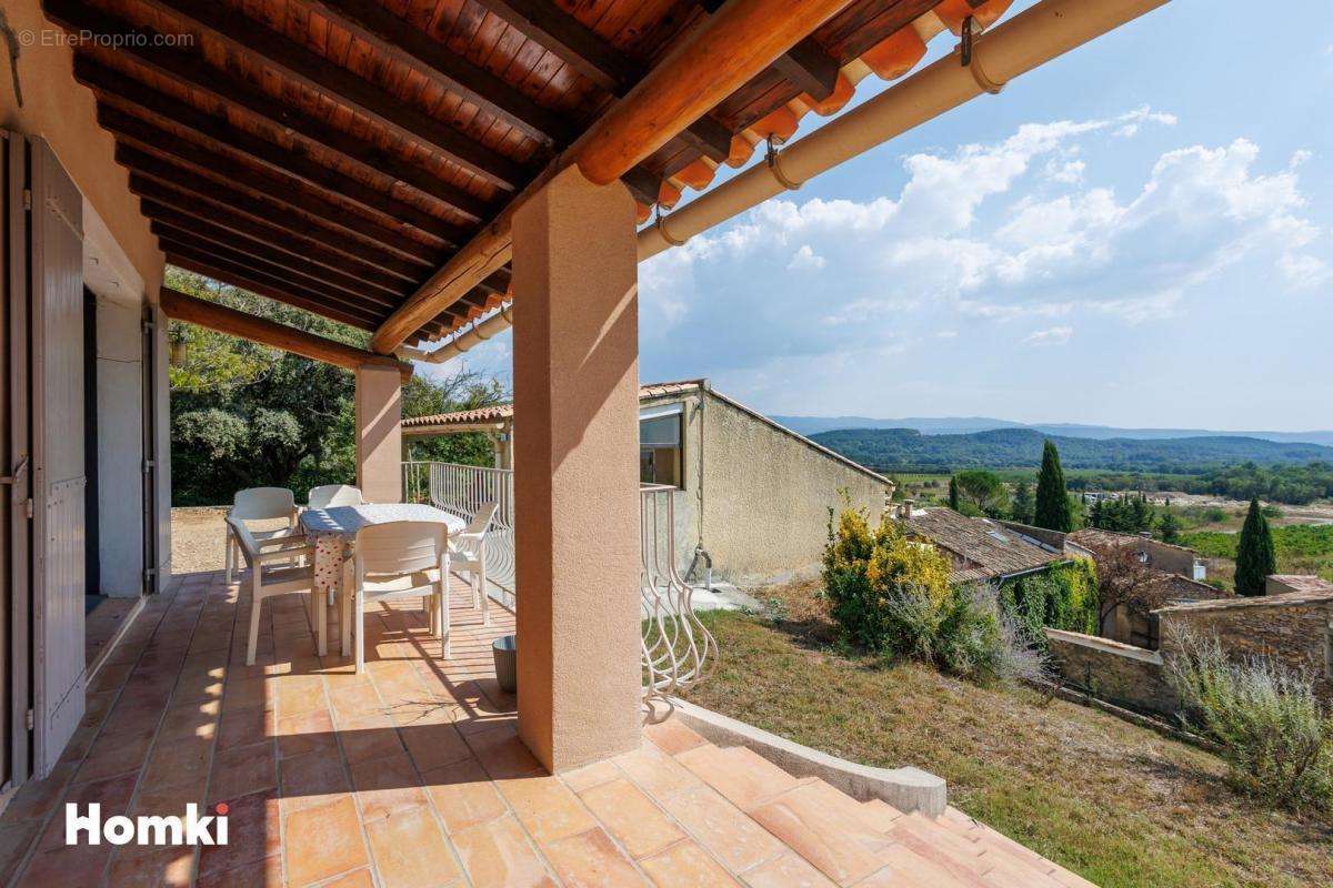 Maison à SAINT-SATURNIN-LES-APT