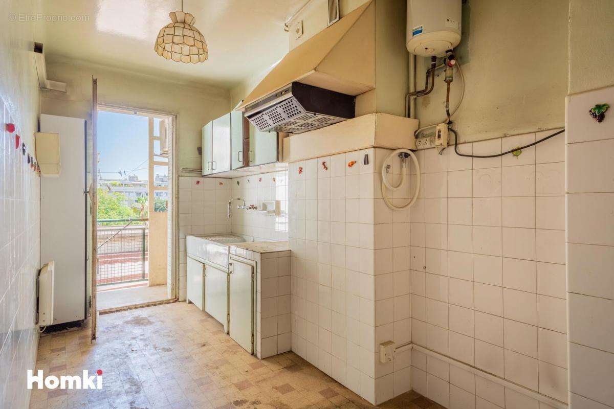 Appartement à MARSEILLE-8E