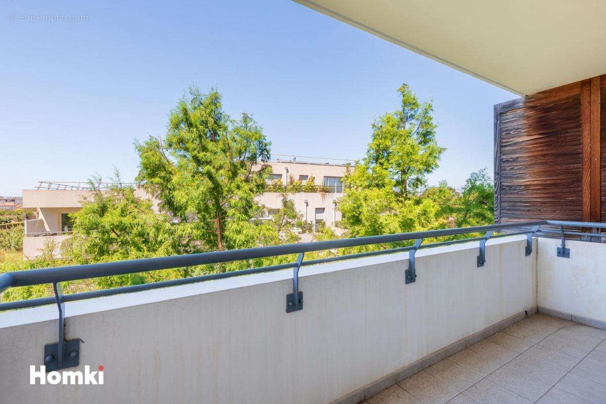 Appartement à MARSEILLE-8E