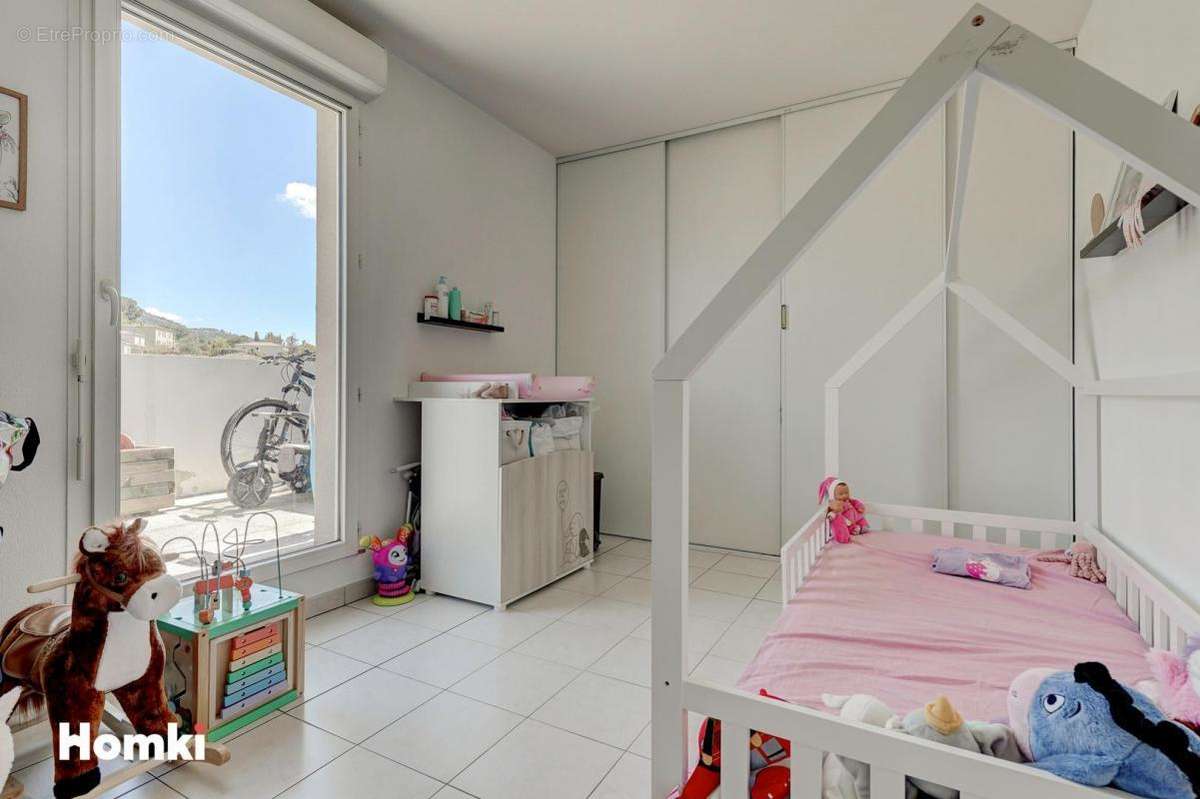 Appartement à MARSEILLE-11E