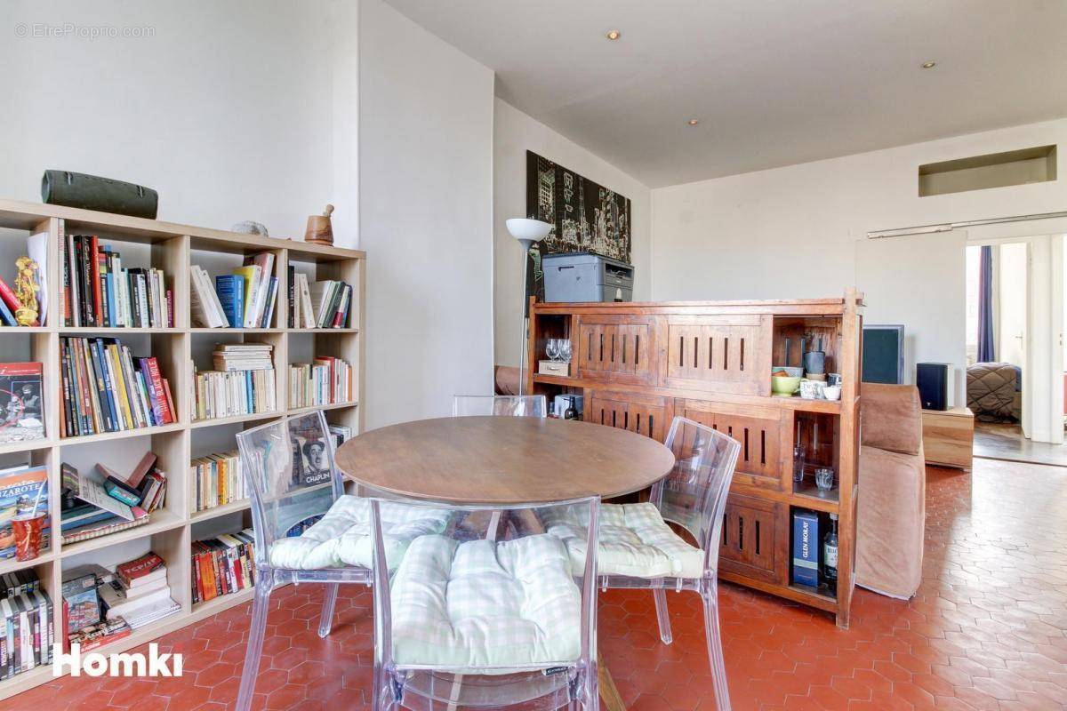 Appartement à MARSEILLE-10E