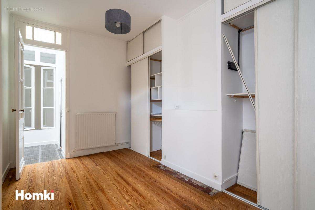 Appartement à BORDEAUX