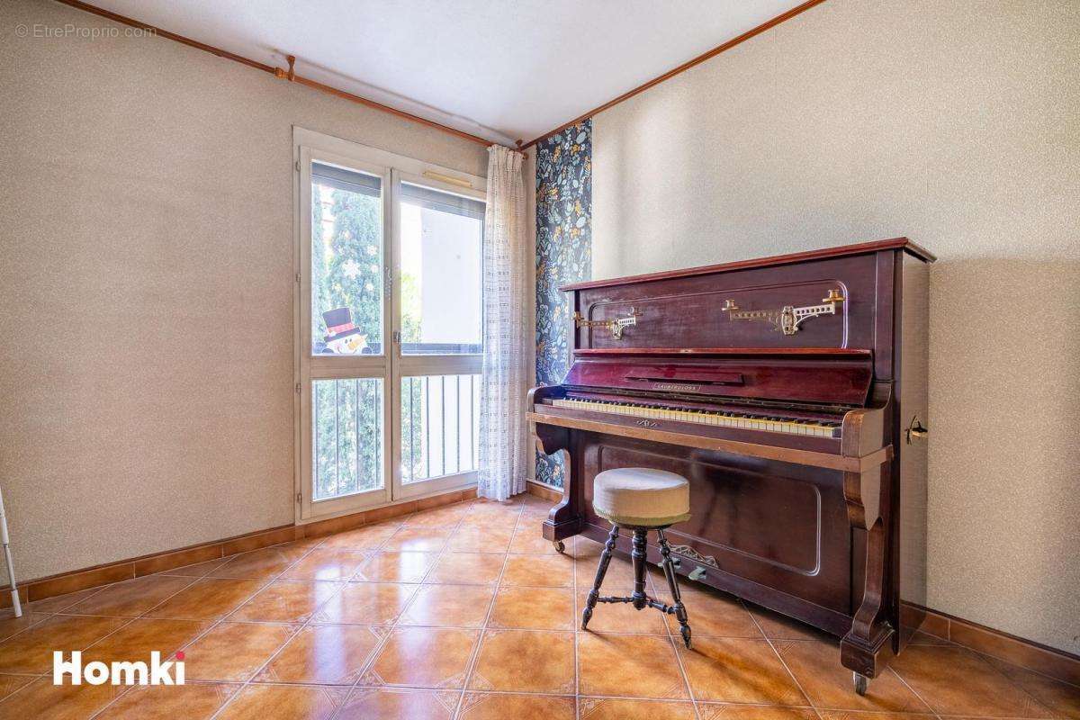 Appartement à MARSEILLE-10E