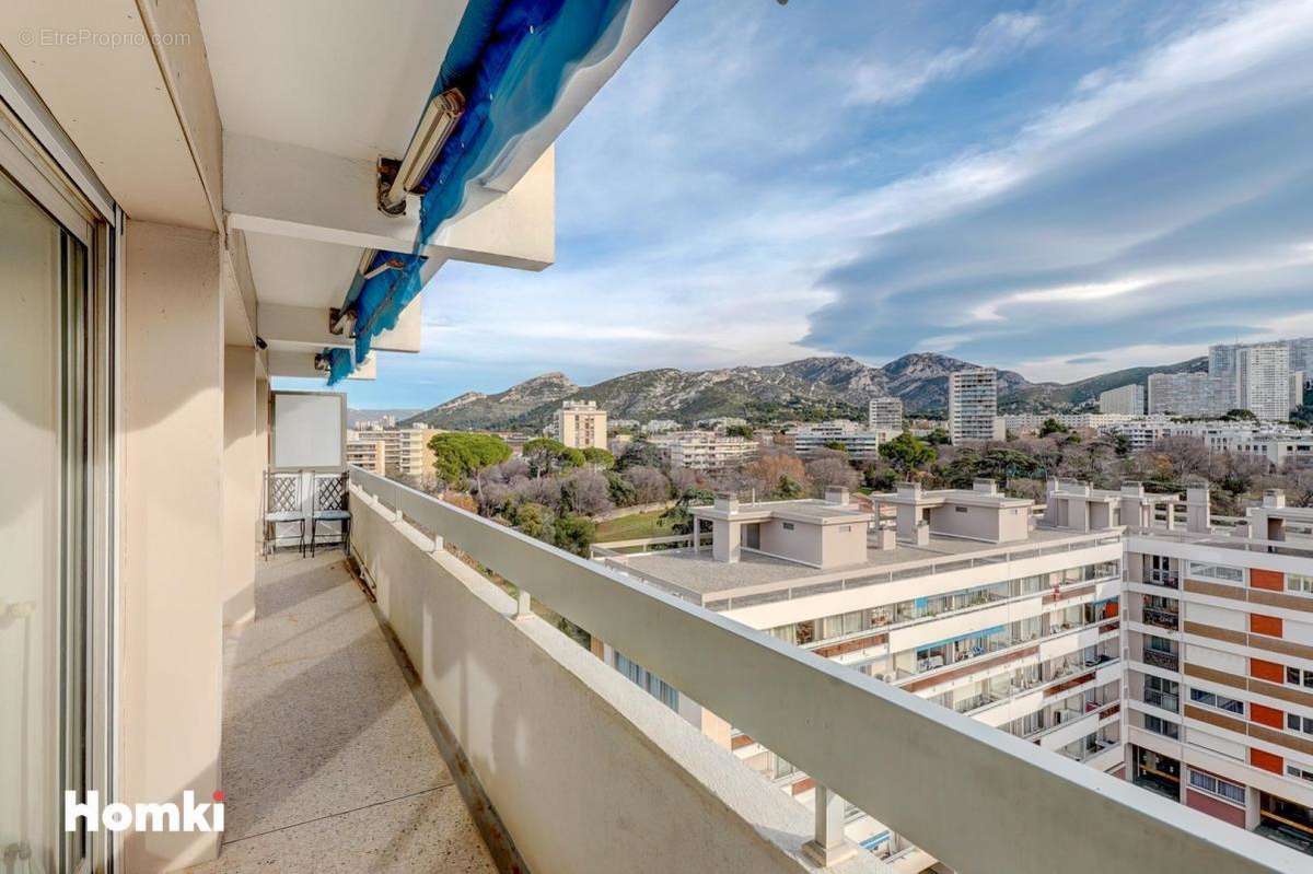 Appartement à MARSEILLE-9E