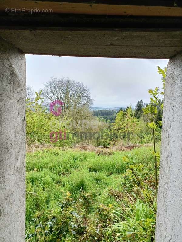 Maison à ESTIVAREILLES