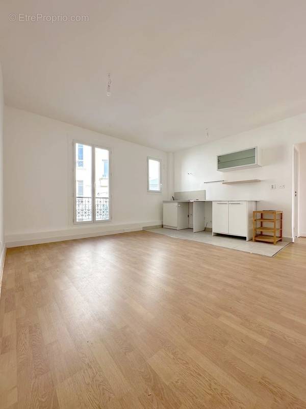 Appartement à PARIS-20E