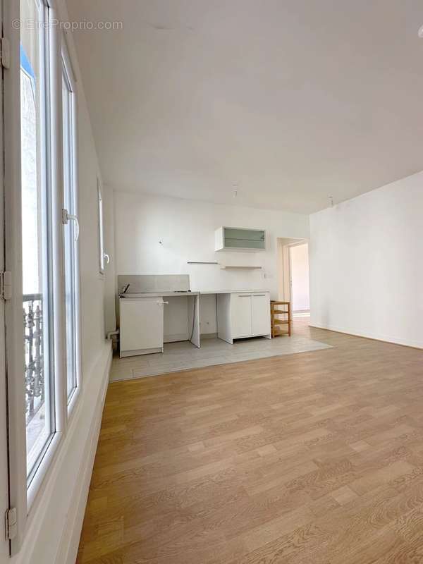 Appartement à PARIS-20E