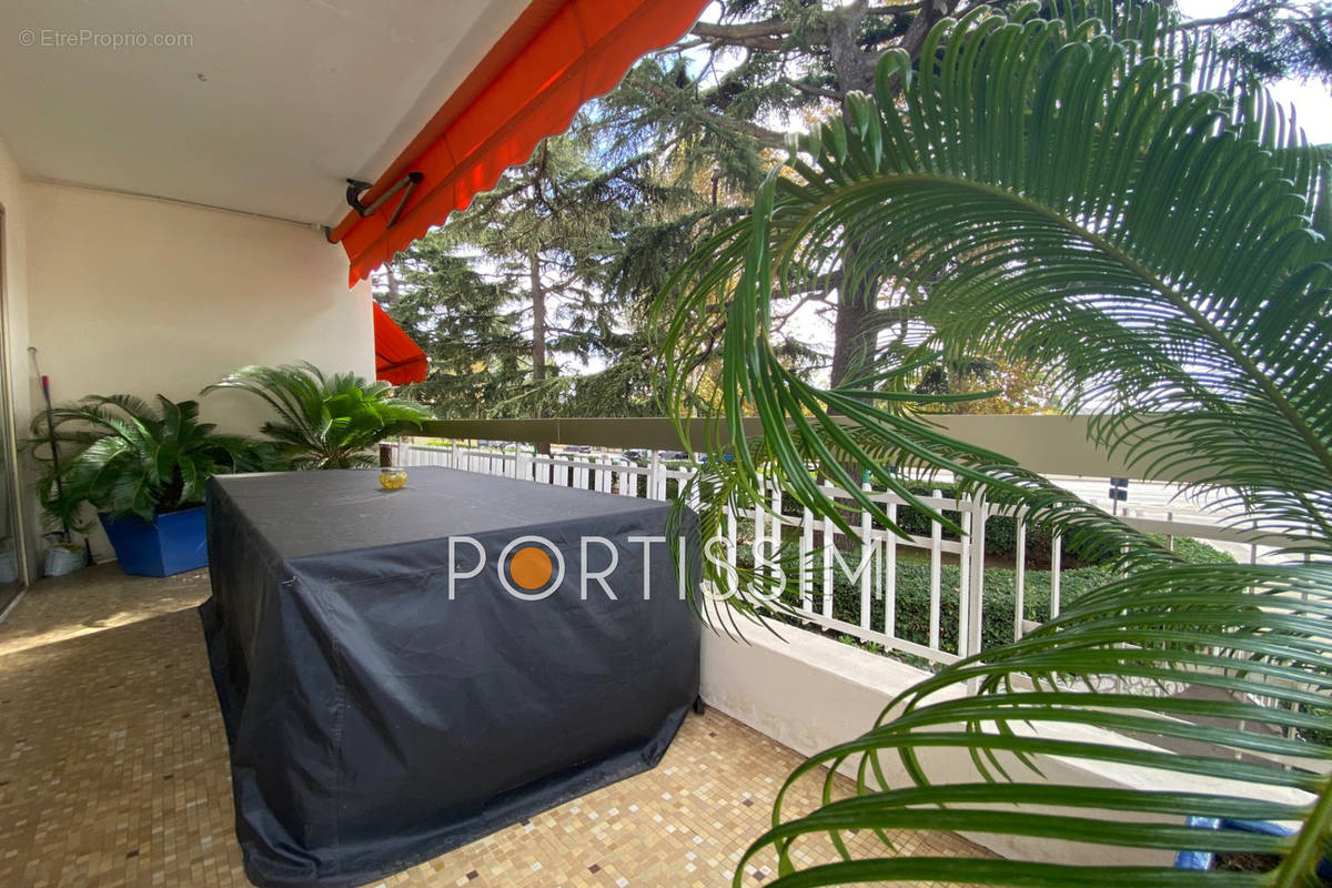 Appartement à CAGNES-SUR-MER