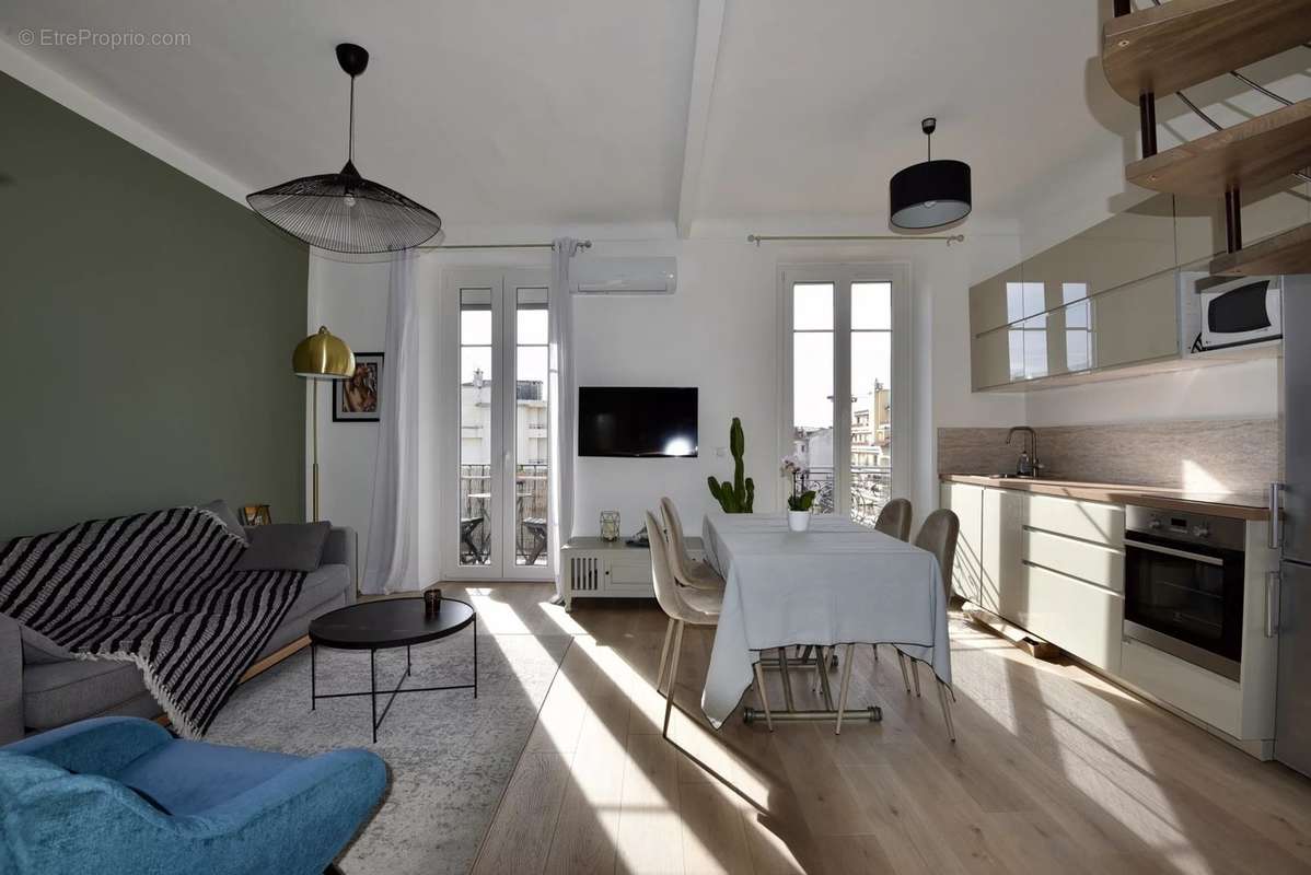 Appartement à NICE