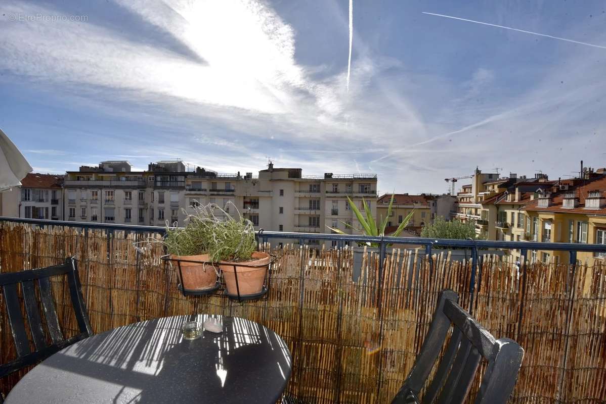 Appartement à NICE