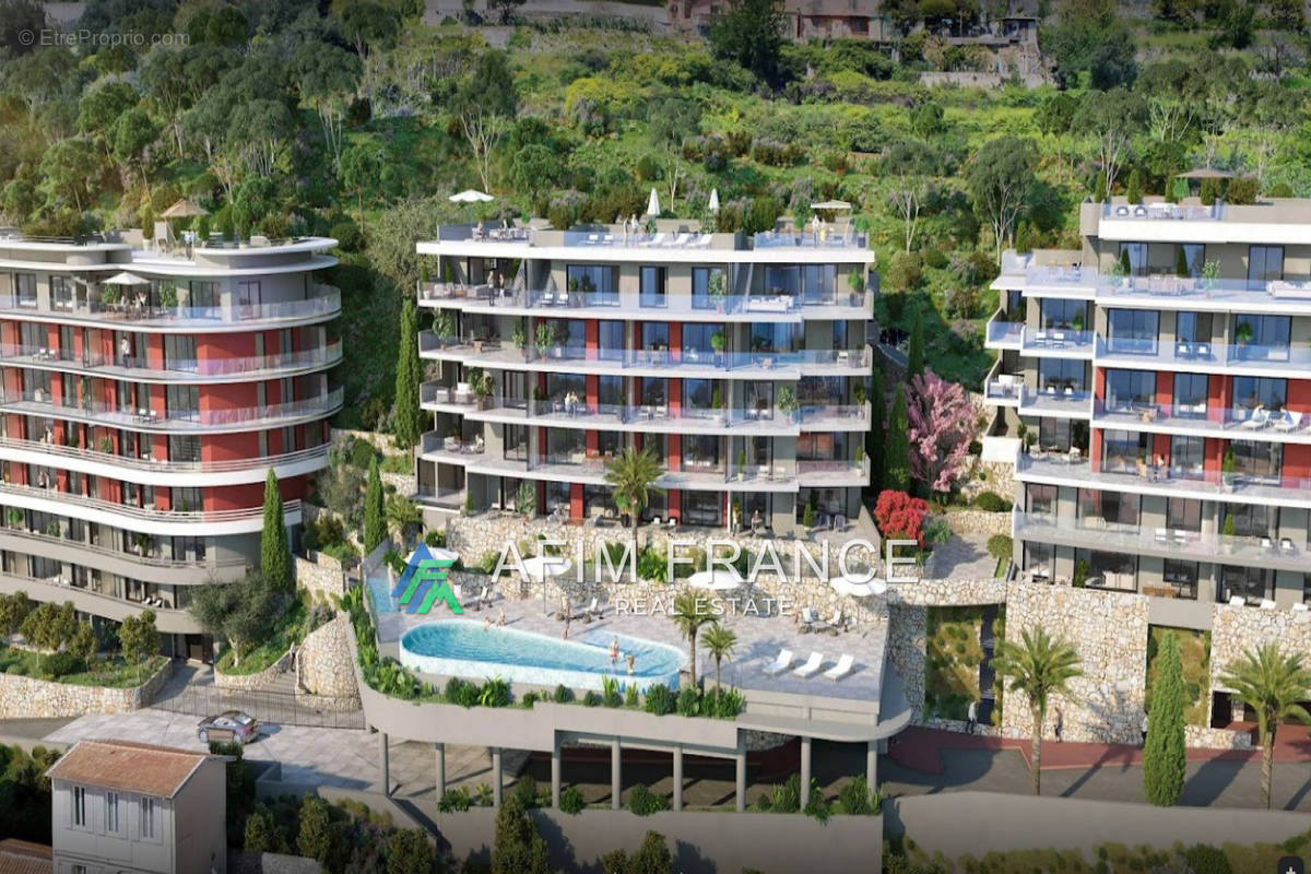 Appartement à ROQUEBRUNE-CAP-MARTIN